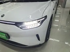 2024 Leapmotor C11 EV 580 Premium, белый — фото 24
