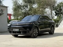 2025 Li Auto L8 Smart Refresh, чёрный — фото 1