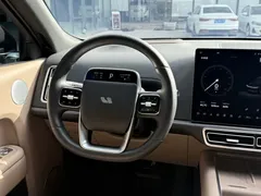 2025 Li Auto L8 Smart Refresh, чёрный — фото 5