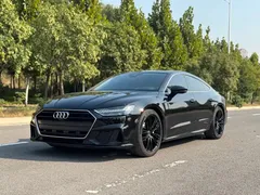 2022 Audi A7 45 TFSI, чёрный — фото 1