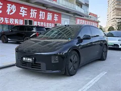 2025 Li Auto i6 2WD Standard, чёрный — фото 1