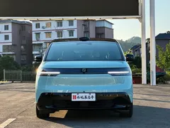 2025 Zeekr Mix Smart Driving, зелёный — фото 2
