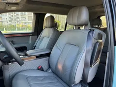 2025 Zeekr Mix Smart Driving, зелёный — фото 6