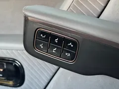 2025 Zeekr Mix Smart Driving, зелёный — фото 9