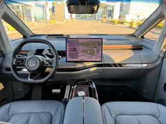 2025 Zeekr Mix Smart Driving, зелёный — фото 10