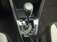 2022 Toyota Yaris L Zhixuan X 1.5L CVT Leading Plus — фото 13