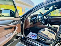 2022 BMW 5 Series 535Le PHEV Pioneer M Sport Package, чёрный — фото 5