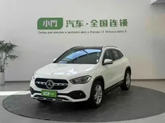 2022 Mercedes-Benz GLA 180, белый — фото 1