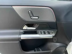 2022 Mercedes-Benz GLA 180, белый — фото 10