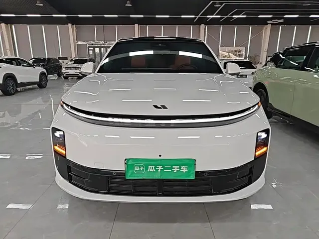 2024 Li Auto L6