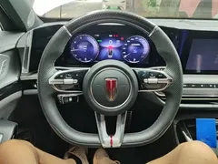 2025 Hongqi H9 2.0T 2WD Qichang Fashion 5-seat — фото 11