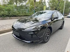 2026 BYD Seal 05 PHEV 128km Luxury, чёрный — фото 1
