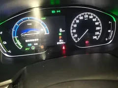 2022 Honda Accord 2.0L Hybrid, белый — фото 13
