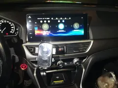 2022 Honda Accord 2.0L Hybrid, белый — фото 14