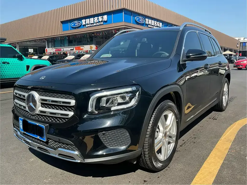 2023 Mercedes-Benz GLB 200 Sport