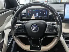2024 BYD Song Pro Honor DM-i PHEV 71km Navigator, белый — фото 9