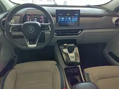 2023 BYD Yuan Pro EV 401KM Luxury, белый — фото 10