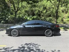 2022 Toyota Avalon 2.0L XLE Premium, чёрный — фото 9