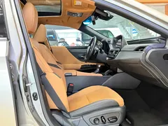 2023 Lexus ES 200 Excellence — фото 14