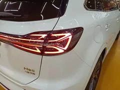 2023 Hongqi HS5 2.0T Pro, белый — фото 8