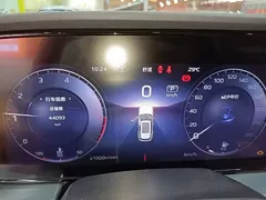 2023 Hongqi HS5 2.0T Pro, белый — фото 12