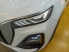 2023 Hongqi HS5 2.0T Pro, белый — фото 24