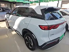 2024 BYD Yuan UP 401km Leading — фото 5