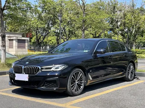 2022 BMW 5 Series 530Li M Sport Package