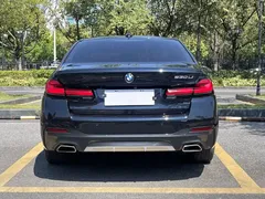 2022 BMW 5 Series 530Li M Sport Package, чёрный — фото 5