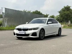 2022 BMW 3 Series 320Li M Sport Package, белый — фото 1