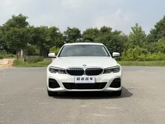 2022 BMW 3 Series 320Li M Sport Package, белый — фото 2