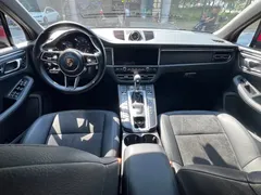 2021 Porsche Macan 2.0T — фото 21