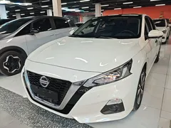2021 Nissan Teana 2.0L XL Upper AD1, белый — фото 1