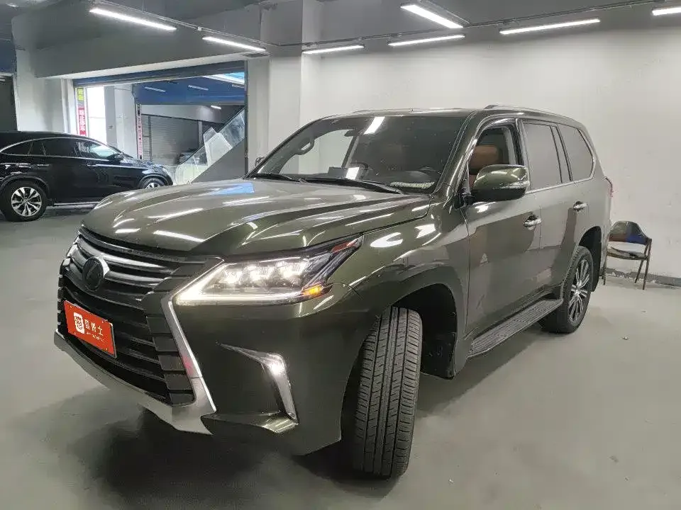 2019 Lexus LX 570 Premium Luxury