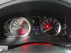 2019 Lexus LX 570 Premium Luxury, зелёный — фото 4