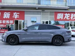 2025 BYD Han PHEV 245KM Premium — фото 3