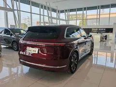 2026 Aito M7 EV Max 4WD 5-Seat — фото 16