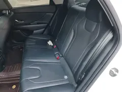 2022 Hyundai Elantra 1.5L CVT GLX Elite, белый — фото 17