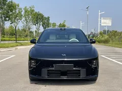 2025 Li Auto i6 4WD Standard, чёрный — фото 2