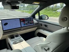 2025 Li Auto i6 4WD Standard, чёрный — фото 11
