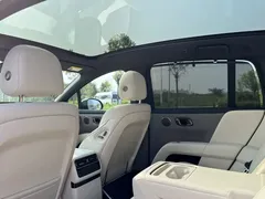 2025 Li Auto i6 4WD Standard, чёрный — фото 14