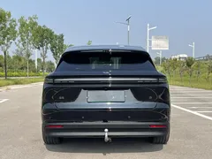 2025 Li Auto i6 4WD Standard, чёрный — фото 22
