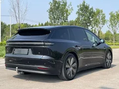 2025 Li Auto i6 4WD Standard, чёрный — фото 23