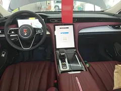 2025 Hongqi H5 PHEV 130, чёрный — фото 10