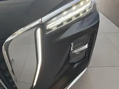 2025 Hongqi H5 PHEV 130, чёрный — фото 24