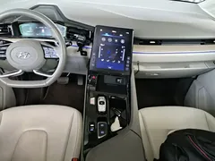 2021 Hyundai Custo 380TGDi Flagship TOP Premium — фото 13