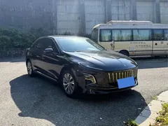 2023 Hongqi E-QM5 Basic Mobility, чёрный — фото 2