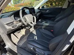 2023 Hongqi E-QM5 Basic Mobility, чёрный — фото 7
