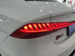 2022 Audi A7 45 TFSI, белый — фото 8