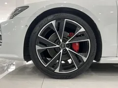 2022 Audi A7 45 TFSI, белый — фото 9